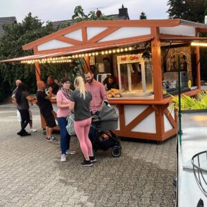 Verkaufshütte im Fachwerkdesign – 4 Meter